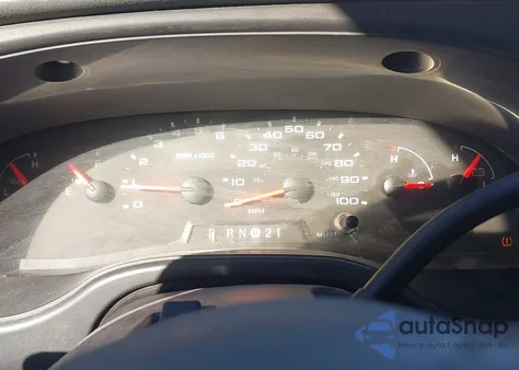 2008 Ford E-350 Super Duty Xl/Xlt z USA, uszkodzony, nr VIN 1FBSS31L98DB36794